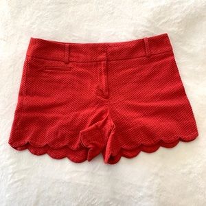 Red Scalloped Shorts🌹